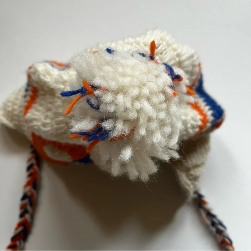 COLORADO Beanie Winter Hat Ski Cap Pom Wool One Size Made in Nepal Cream Unisex‎